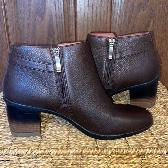 Dansko Perry Chocolate Waterproof Tumbled Ankle Boots New w/out Box! - Picture 7 of 15